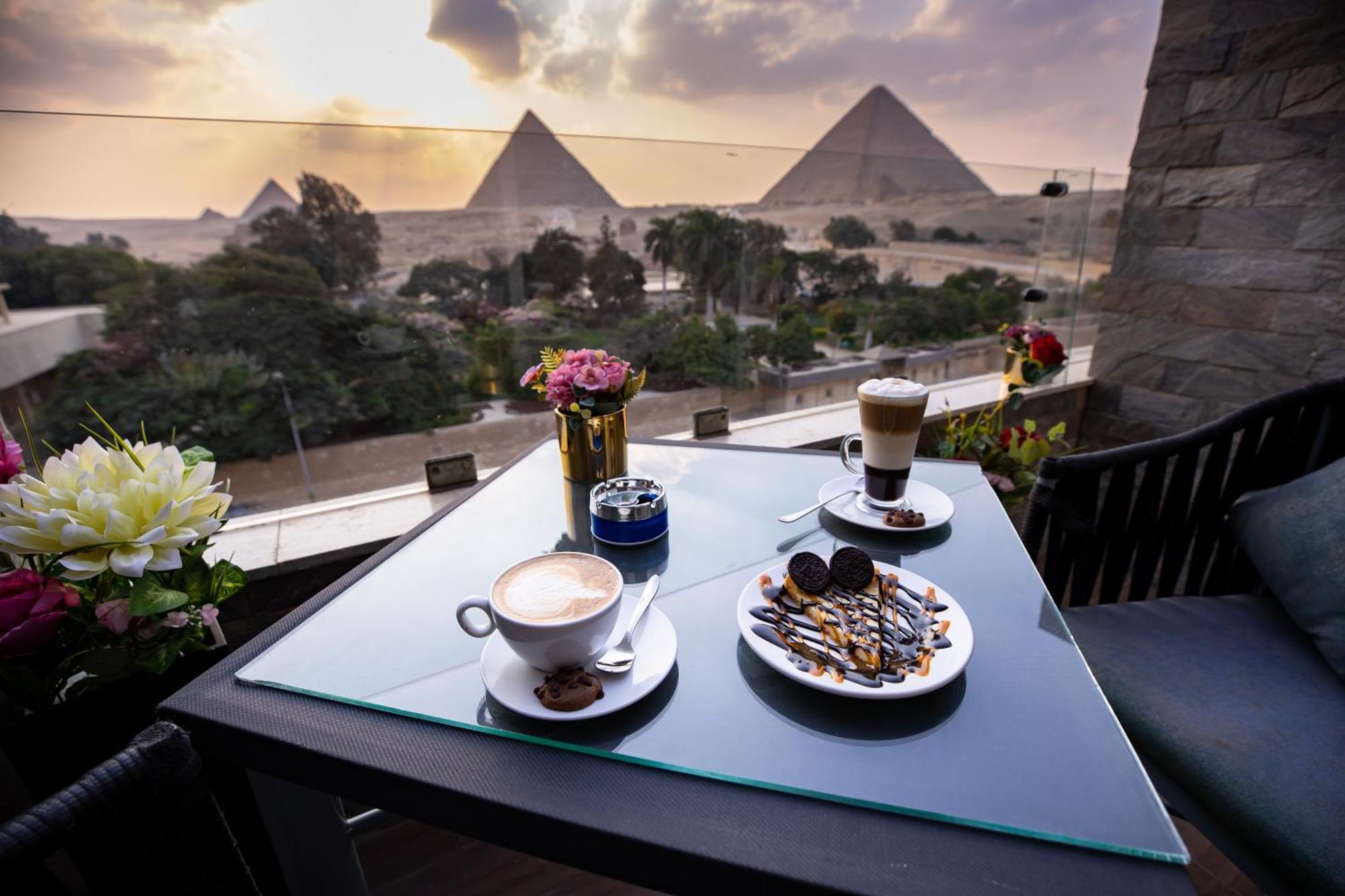 Panorama View Pyramids Hotel Kafrat al Jabal Luaran gambar